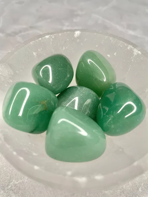 Daily wear of green aventurine and amethyst bracelet